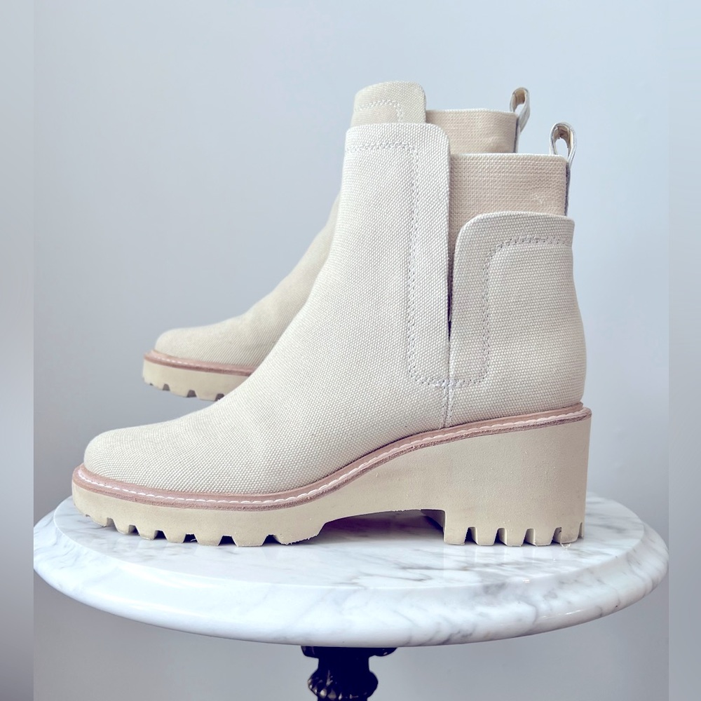 Dolce Vita Huey Stone Colour Chelsea boots, size 38.5 - Picture 1 of 7